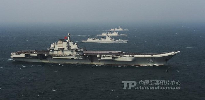 Biên đội tàu sân bay Trung Quốc vừa xuống Biển Đông phô trương vũ lực