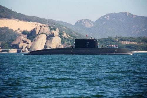 Tàu ngầm Hà Nội lớp Kilo của Hải quân Việt Nam, mua của Nga
