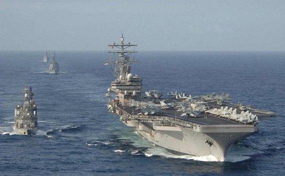 Cụm chiến đấu tàu sân bay USS Ronald Reagan Hải quân Mỹ và tàu chiến Lực lượng Phòng vệ Biển Nhật Bản.