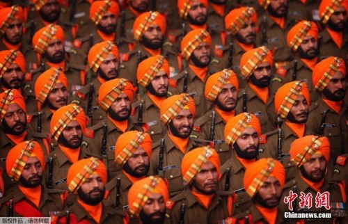 Binh sĩ Ấn Độ trong lễ duyệt binh ngày Quốc khánh
