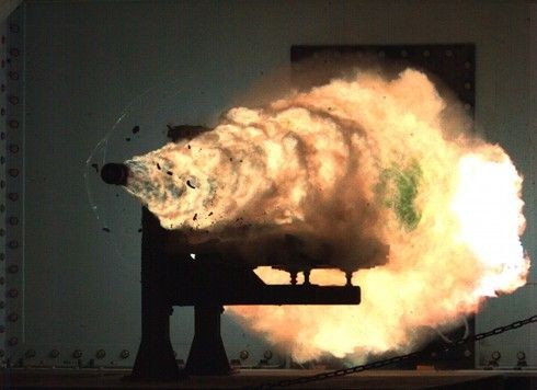 Mỹ thử nghiệm pháo điện từ ở Trung tâm chiến tranh trên biển vào tháng 1 năm 2008