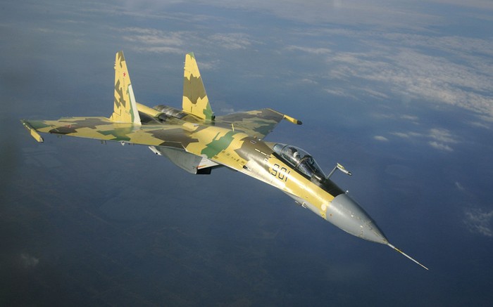 Máy bay chiến đấu Su-35S Nga