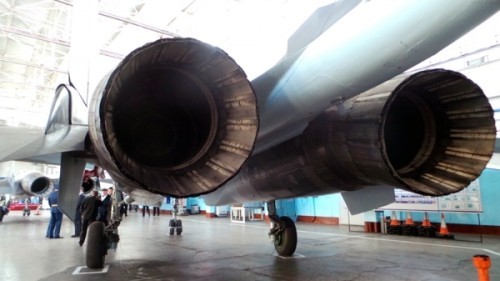 Đặc tả ống phun động cơ máy bay chiến đấu Su-35S