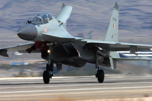 Máy bay chiến đấu Su-30MKI Không quân Ấn Độ, mua của Nga