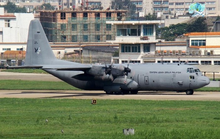 Máy bay vận tải C-130 của Không quân Hoàng gia Malaysia