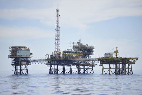 Giàn khoan dầu mỏ của Malaysia trên Biển Đông (ảnh tư liệu)