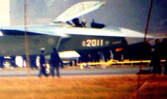 Máy bay chiến đấu J-20 số hiệu 2011