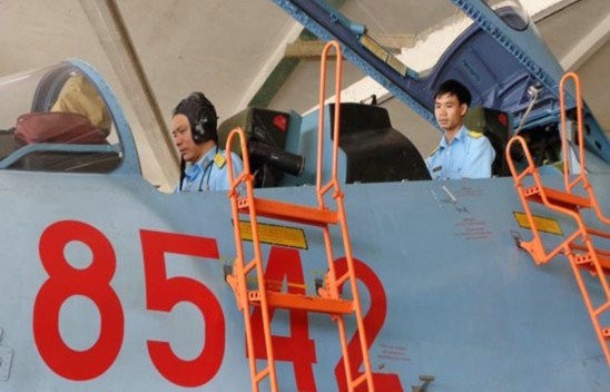 Máy bay chiến đấu Su-30 Không quân Việt Nam tập trung cho Biển Đông