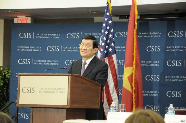 Chủ tịch nước Trương Tấn Sang tại Trung tâm nghiên cứu chiến lược và quốc tế Mỹ ở Washington ngày 26 tháng 7 năm 2013