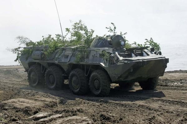 Xe chiến đấu Quân đội Nga tiến hành ngụy trang (ảnh minh họa)