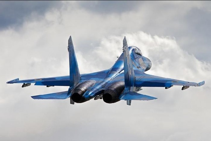 Máy bay chiến đấu Su-27 Ukraine