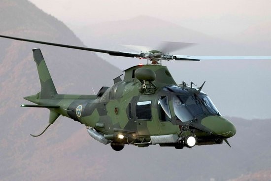 Máy bay trực thăng AW-109 do Italia chế tạo