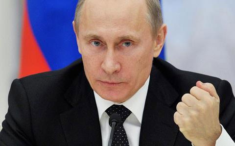 Tổng thống Nga Vladimir Putin đã quyết đoán trong vấn đề Crimea