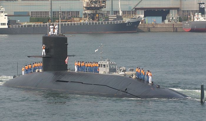 Tàu ngầm thông thường lớp Harushio Nhật Bản