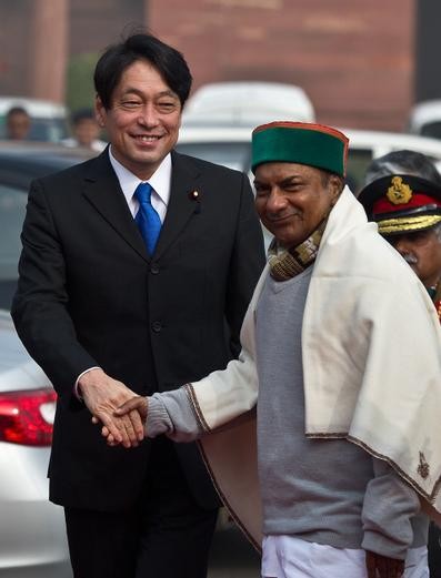 Tháng 1 năm 2014, Bộ trưởng Quốc phòng Nhật Bản Itsunori Onodera thăm Ấn Độ