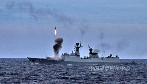 Hạm đội Nam Hải, Hải quân Trung Quốc tổ chức tập trận trên Biển Đông ngày 26 tháng 7 năm 2013
