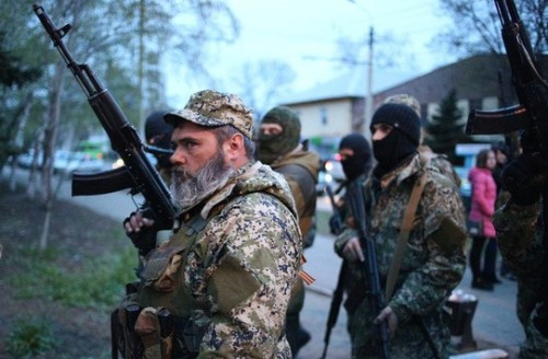 Tổng thống tạm quyền Ukraine tuyên bố từ ngày 14 tháng 4 tiến hành chiến dịch &quot;chống khủng bố&quot;, tiêu diệt nhân viên vũ trang thân Nga