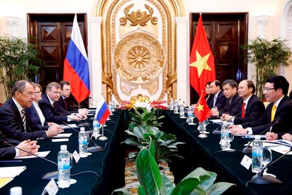 Việt-Nga hội đàm tăng cường hợp tác
