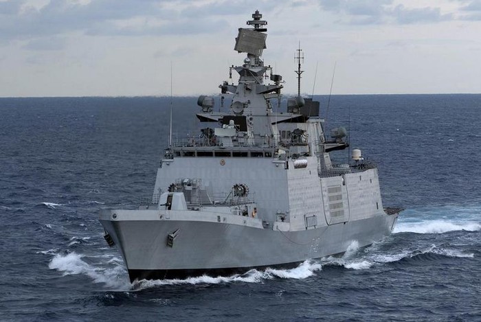 Tàu hộ vệ tàng hình INS Satpura lớp Shivalik do Ấn Độ tự chế tạo