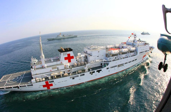 Tàu bệnh viện Hòa Bình Phương Châu của Hải quân Trung Quốc