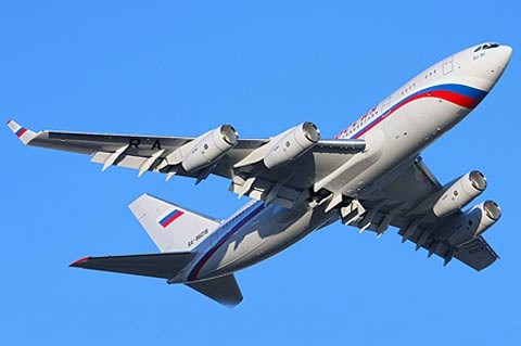 Máy bay chở khách cỡ lớn IL-96 do Nga tự nghiên cứu chế tạo