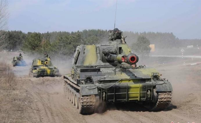 Tháng 3 năm 2014, Ukraine tổ chức tập trận quy mô lớn