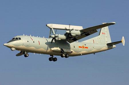 Để xâm lược vùng biển Việt Nam, Trung Quốc đã sử dụng máy bay cảnh báo sớm (trinh sát-do thám) KJ-200, một loại máy bay quân sự được cải tạo từ máy bay Y-8.