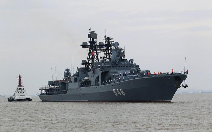 Tàu săn ngầm cỡ lớn Admiral Panteleyev Hải quân Nga