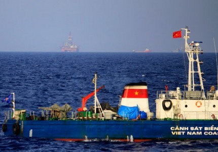 Việt Nam kiên quyết yêu cầu Trung Quốc rút giàn khoan HD-981 và tuân thủ luật pháp quốc tế