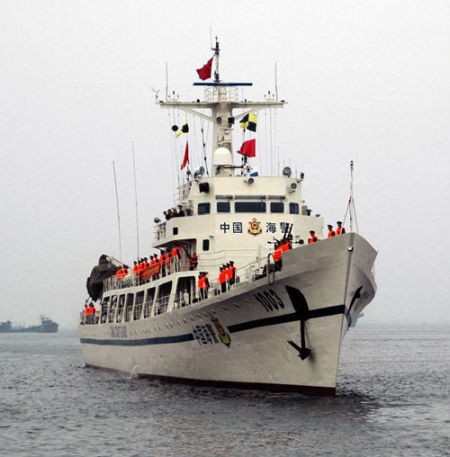 Tàu Hải cảnh 1003 của Cảnh sát biển Trung Quốc, được cải tạo từ tàu hộ vệ Type 053H nghỉ hưu của Hải quân Trung Quốc, lượng giãn nước 1.900 tấn, là đối tượng xâm phạm, hoạt động trái phép trên vùng biển của ta