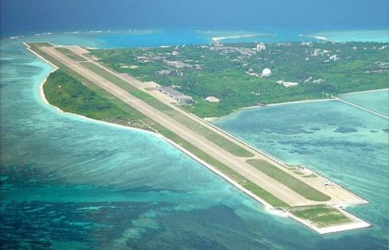 Đảo Phú Lâm, quần đảo Hoàng Sa của Việt Nam - quần đảo này bị Trung Quốc dùng vũ lực xâm lược năm 1974 khi Việt Nam đang tập trung cho chống Mỹ cứu nước.