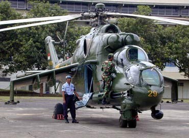 Máy bay trực thăng vũ trang Mi-35 của lực lượng hàng không Lục quân Indonesia