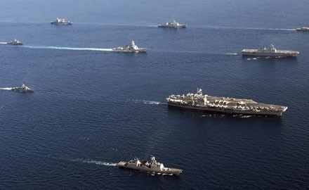 Mỹ-Nhật tập trận chung trên biển (ảnh tư liệu)