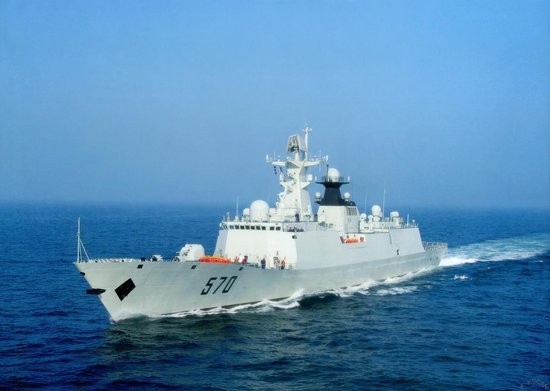 Trung Quốc ưu tiên triển khai tàu chiến mới ở Biển Đông. Trong hình là tàu hộ vệ tên lửa Hoàng Sơn Type 054A, Hạm đội Nam Hải, Hải quân Trung Quốc