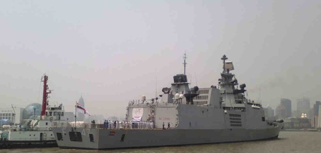 Tàu hộ vệ tên lửa INS Shivalik Hải quân Ấn Độ
