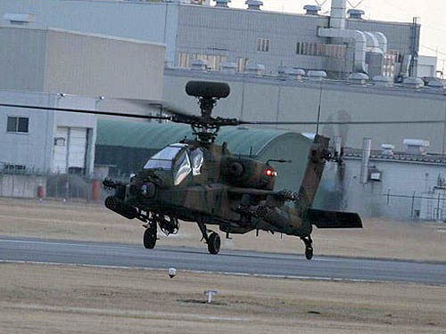 Máy bay trực thăng vũ trang AH-64D Apache Nhật Bản