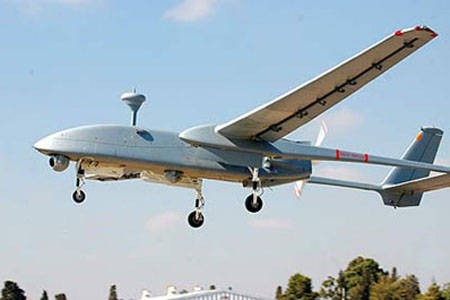 Máy bay không người lái Heron Ấn Độ mua của Israel