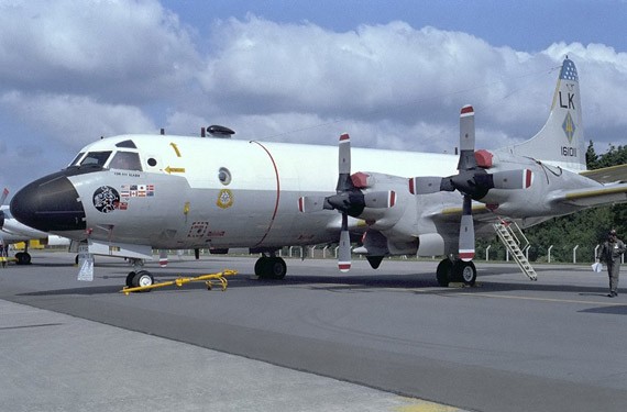 Máy bay tuần tra săn ngầm P-3C do Mỹ chế tạo