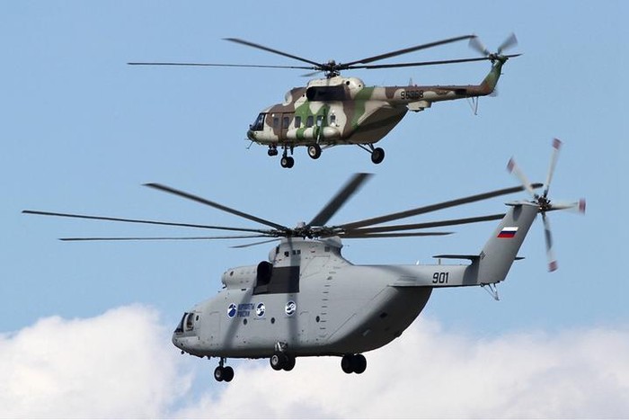 Máy bay trực thăng Mi-26T2 Nga (gần)