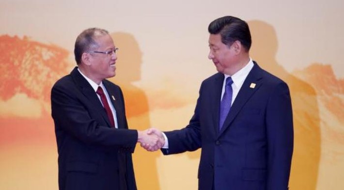 Lãnh đạo hai nước Philippines-Trung Quốc gặp nhau bên lề Hội nghị Cấp cao APEC 2014
