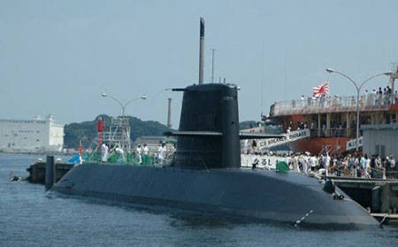 Tàu ngầm tấn công thông thường lớp Harushio Nhật Bản