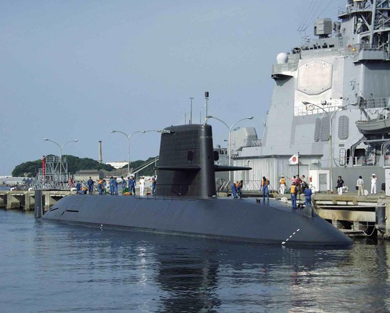 Tàu ngầm thông thường lớp Oyashio Nhật Bản