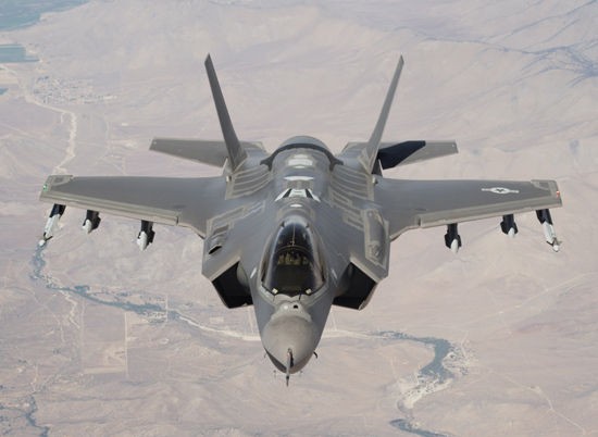 Máy bay chiến đấu tàng hình F-35 do Mỹ chế tạo