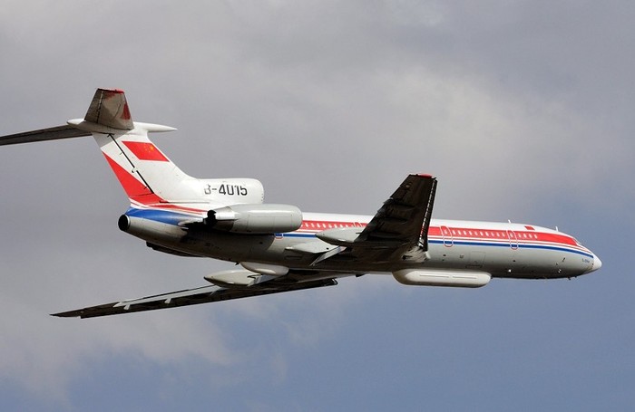 Máy bay trinh sát điện tử Tu-154 của Trung Quốc
