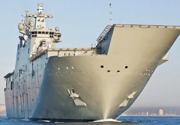 Tàu tấn công đổ bộ Canberra, Hải quân hoàng gia Australia