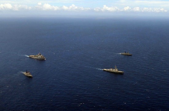 Quân đội Mỹ và Philippines trong một cuộc tập trận chung trên biển