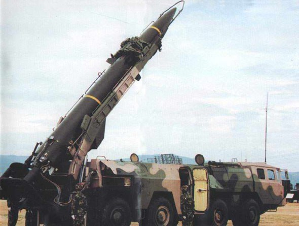 Tên lửa chiến thuật Đông Phong-11 Trung Quốc