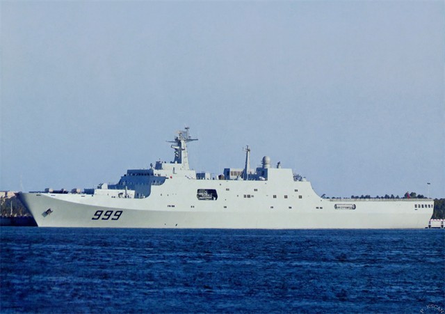 Tàu đổ bộ cỡ lớn Type 071 Trung Quốc