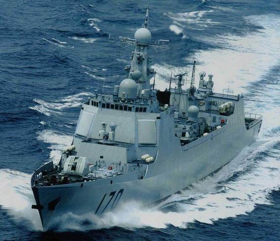 Tàu khu trục tên lửa Lan Châu số hiệu 170 Type 052C của Hạm đội Nam Hải được báo chí Trung Quốc tuyên truyền là tàu Aegis