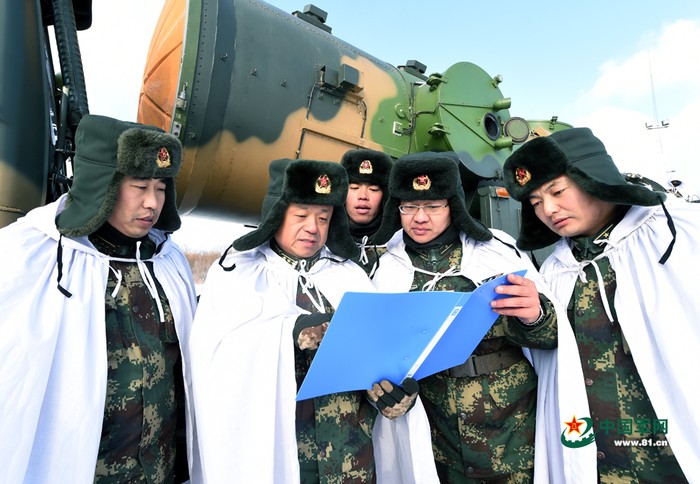 Lực lượng Pháo binh 2 Trung Quốc tổ chức huấn luyện tên lửa đạn đạo Đông Phong-21 ở Cát Lâm